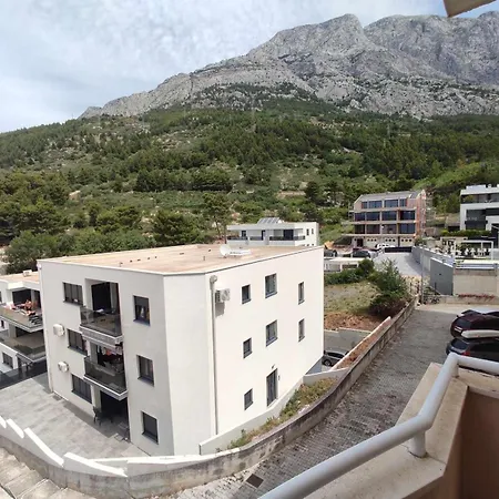 Smile 巴什卡沃达